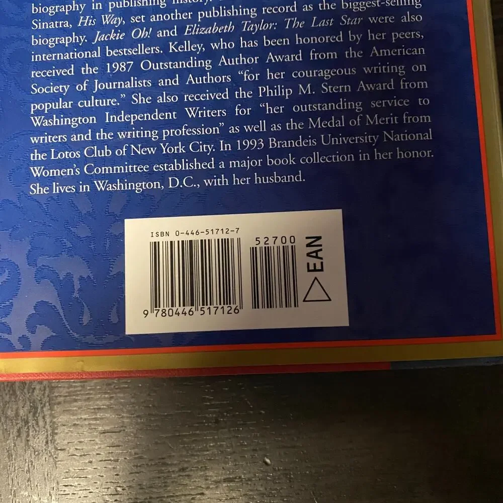 Royals by Kitty Kelley (1997, Hardcover)